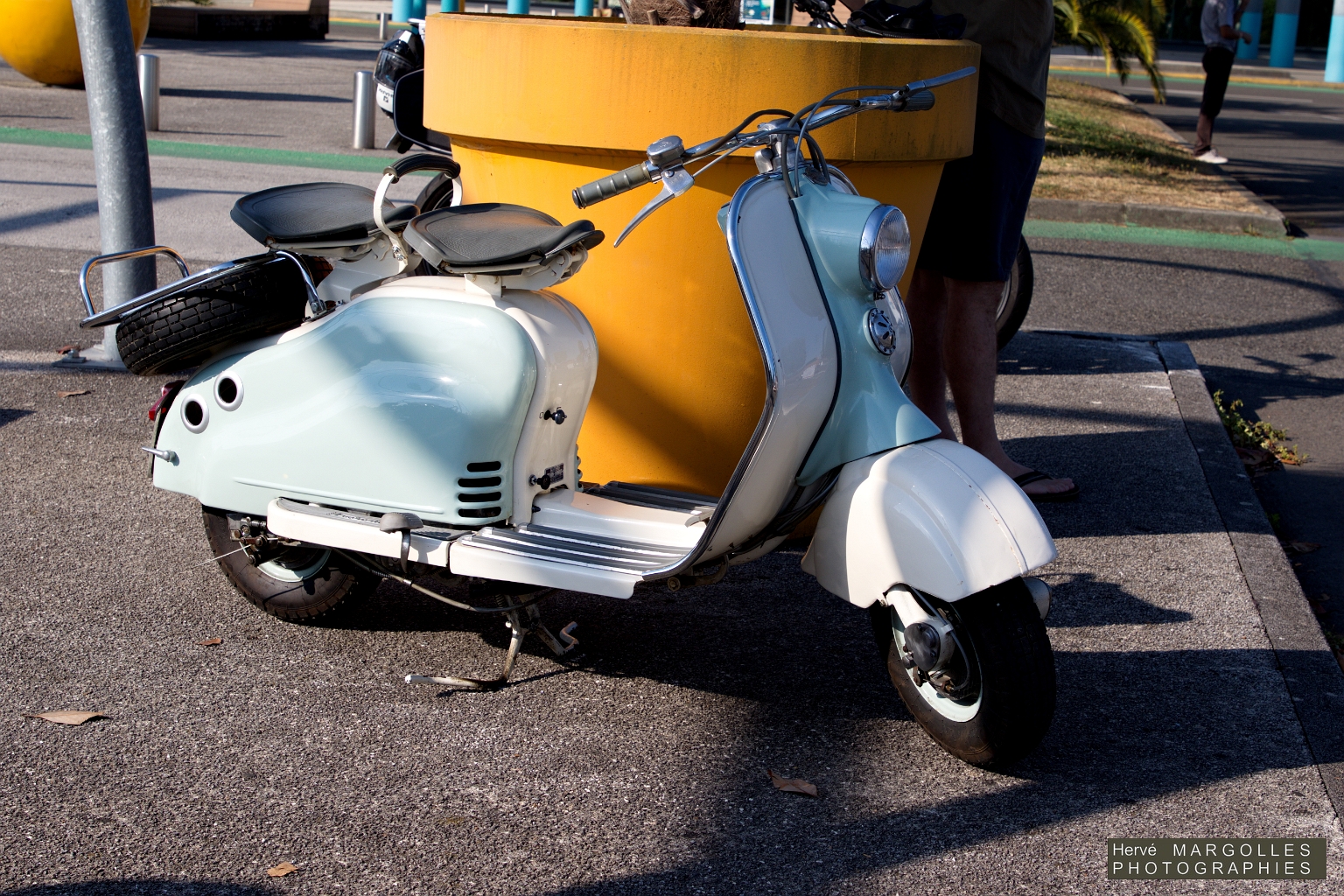 X - MOTO -01.jpg